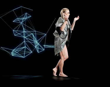 Illustration for article titled The World's First 3D Holographic Fashion Show